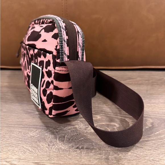 NWOT GANNI Candy Pink & Brown Leopard Print Nylon Tech Festival Crossbody Bag - Picture 12 of 16